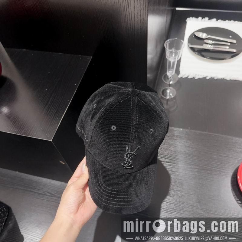 Replica YSL cap dx24