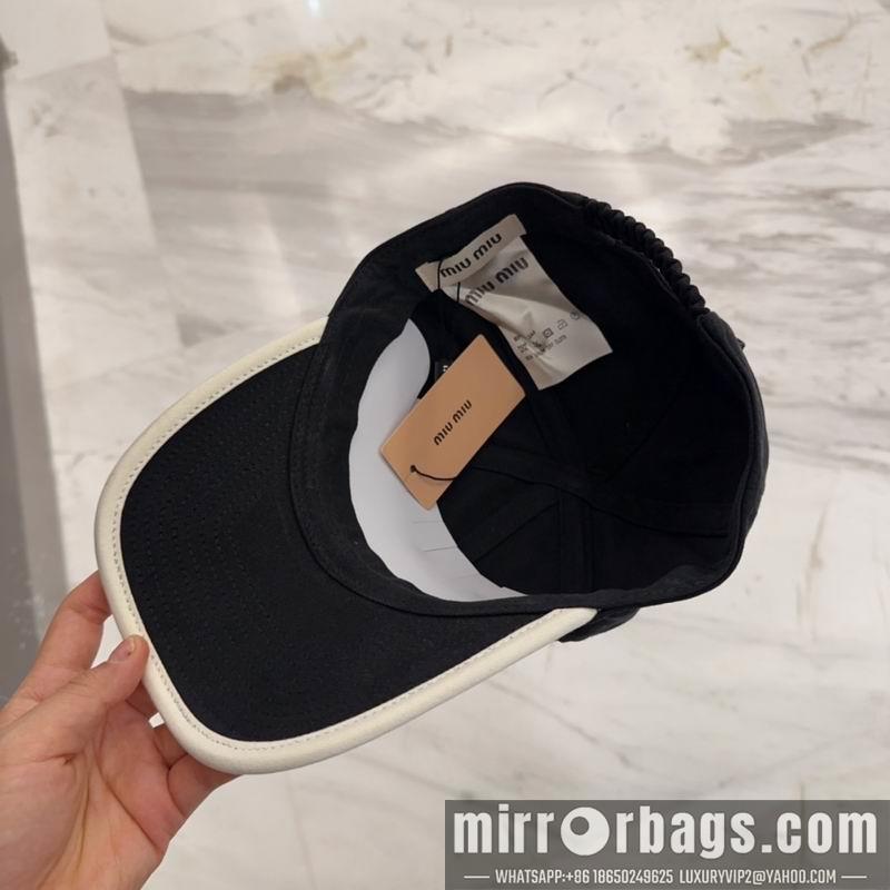 Replica Miumiu Cap dx36