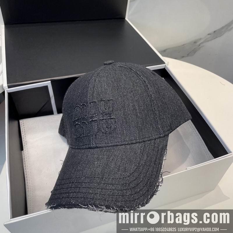 Replica Miumiu cap dx29