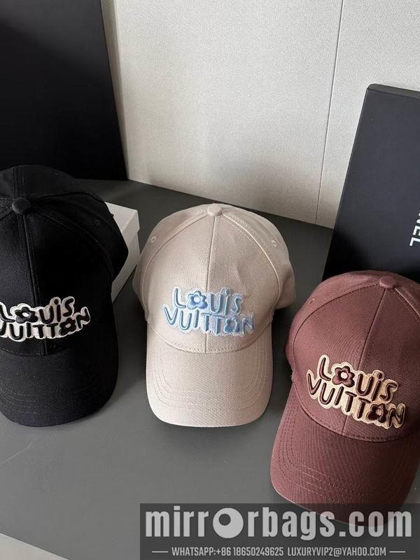 Replica LV cap dx30