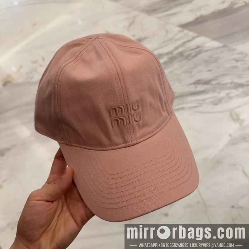 Replica Miumiu Cap dx35