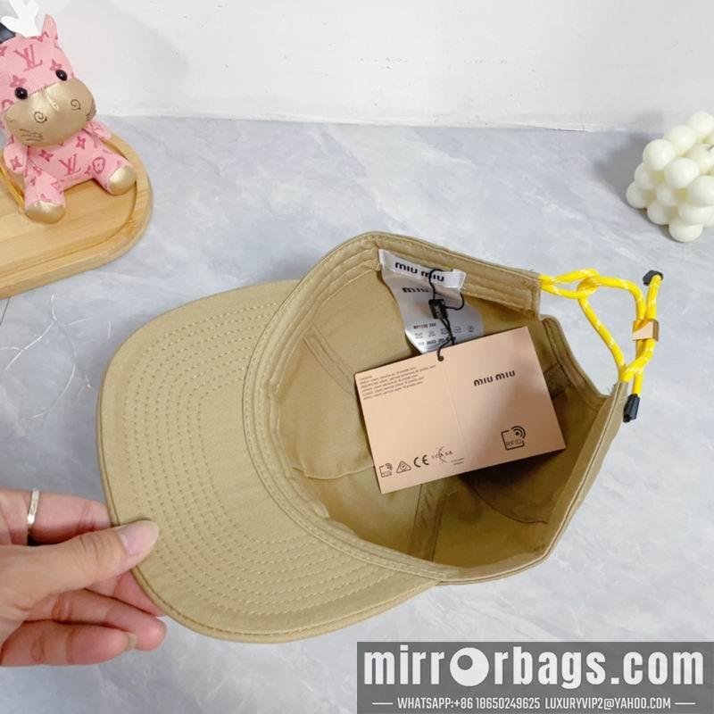 Replica Miumiu cap dx30