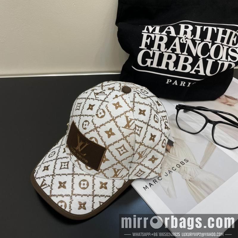 Replica LV Hat 042703
