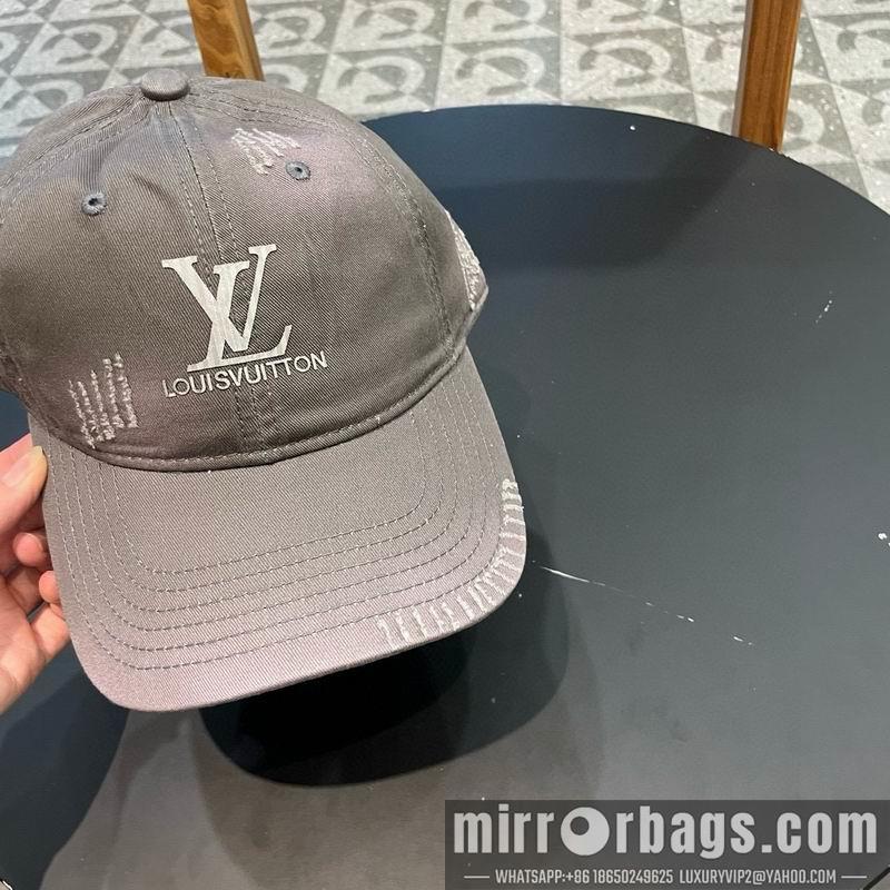 Replica LV cap 020802