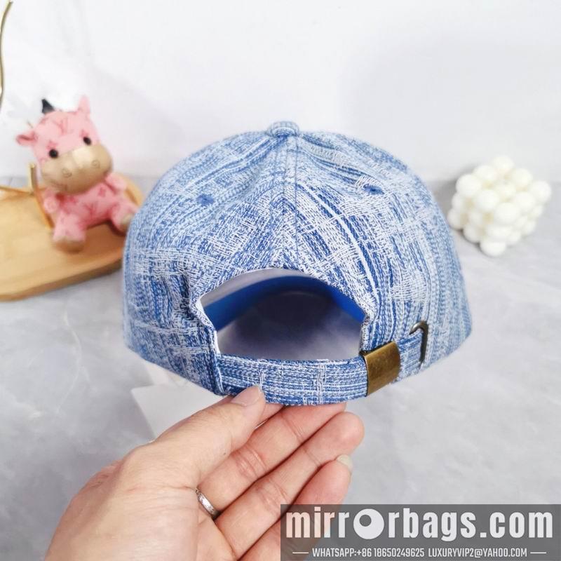 Replica Celine cap dx15