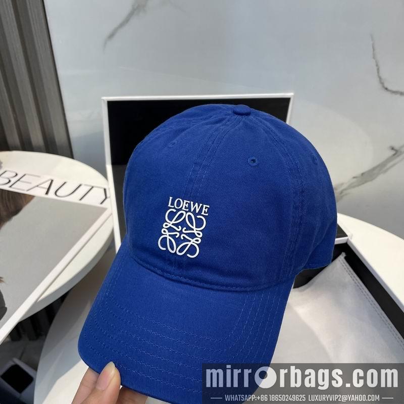 Replica Loewe cap dx49