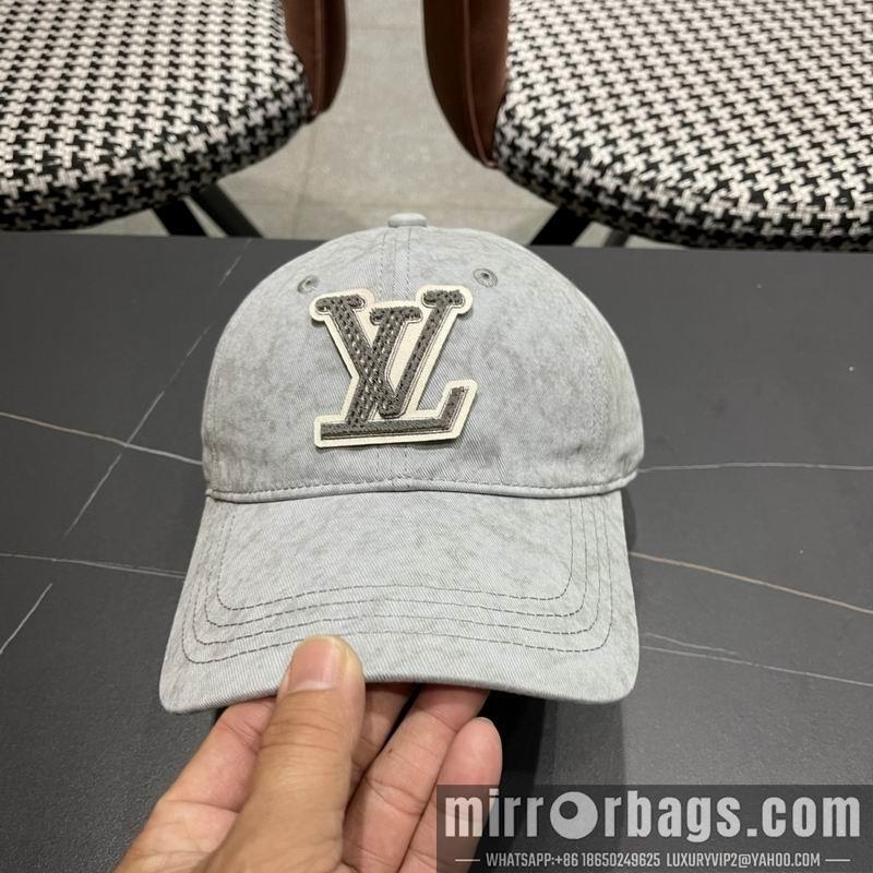Replica LV Hat 040204