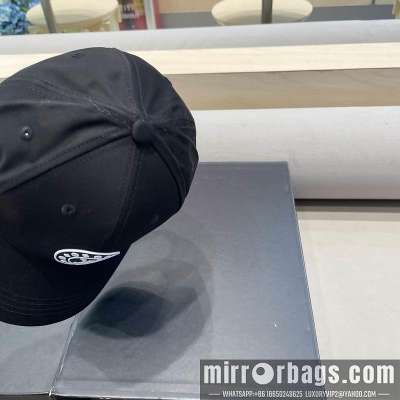 Replica LV Hat 041406