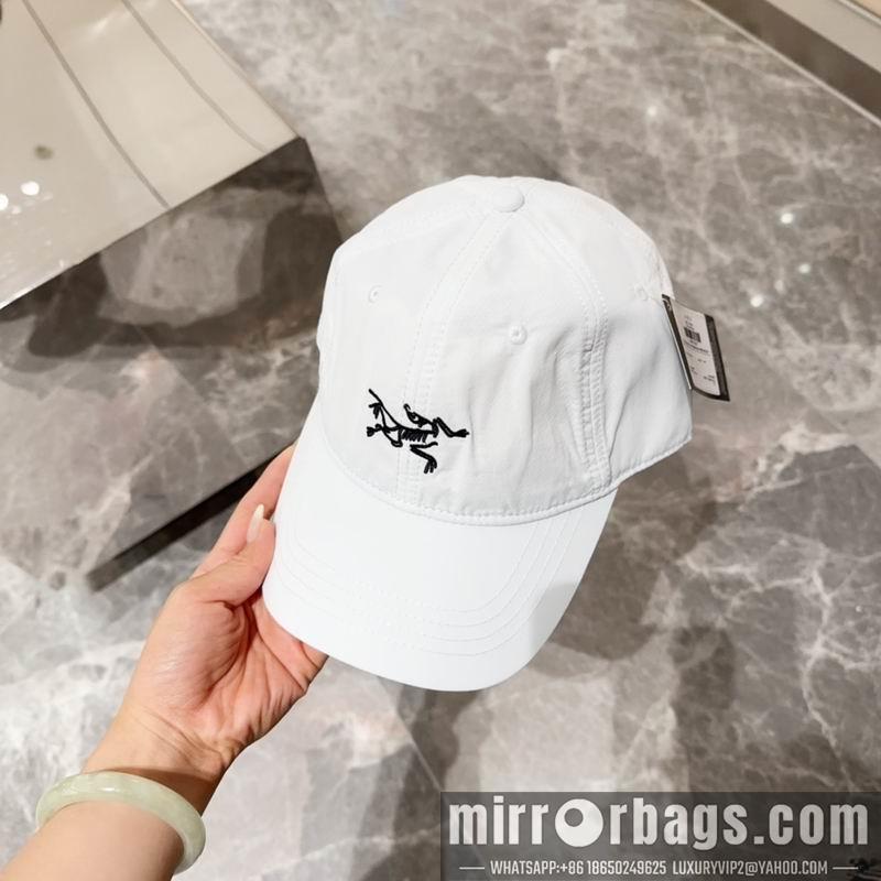 Replica Arcteryx cap dx11
