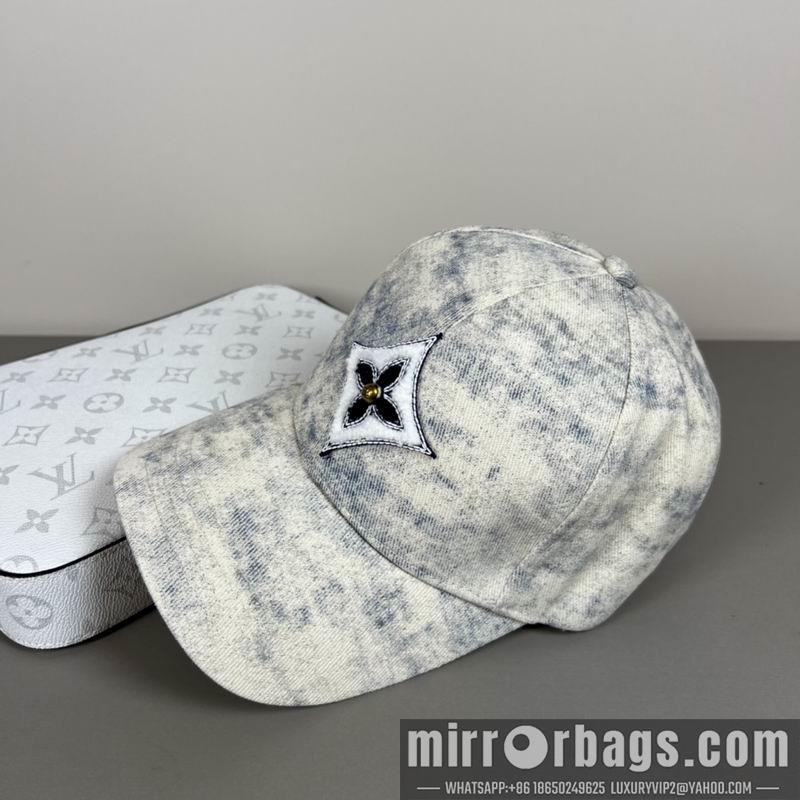 Replica LV cap dx17