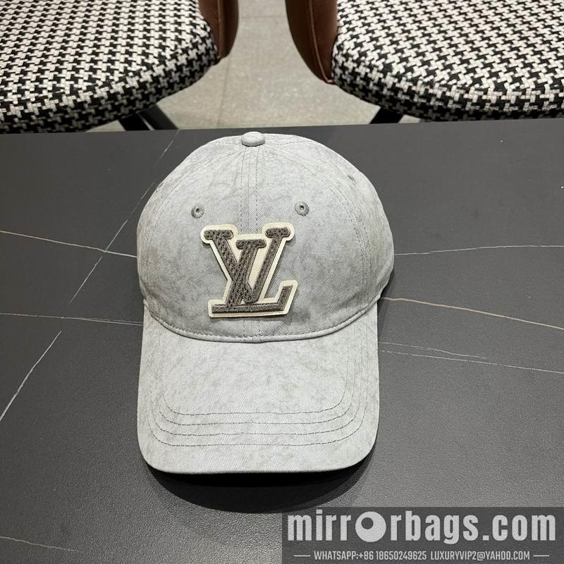 Replica LV Hat 040204
