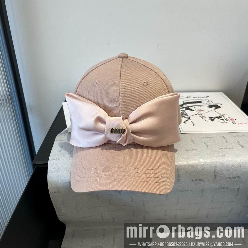 Replica Miumiu cap dx05