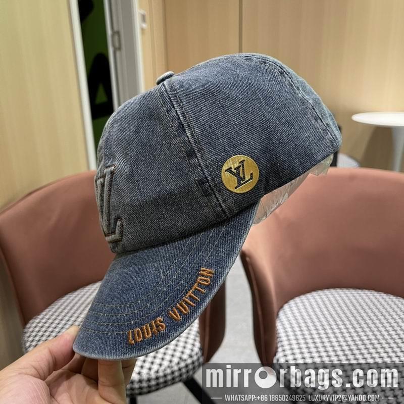 Replica LV cap 050710