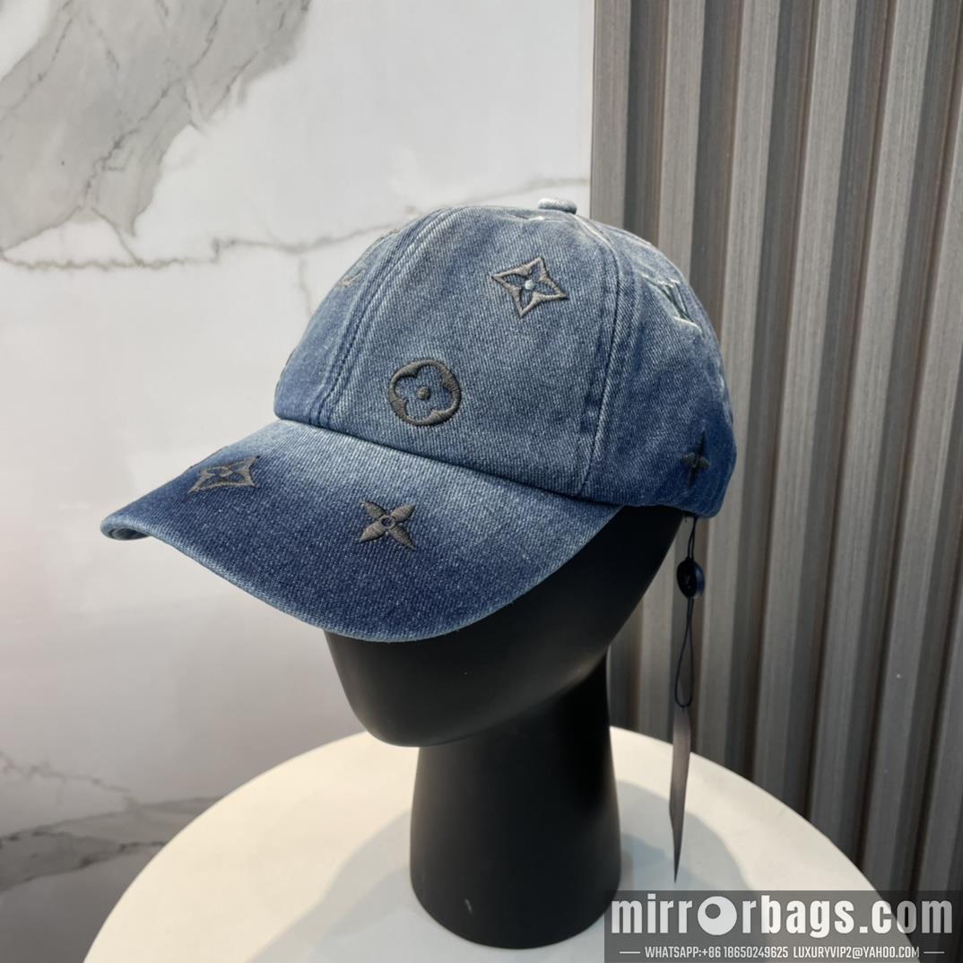 Replica LV cap dx122