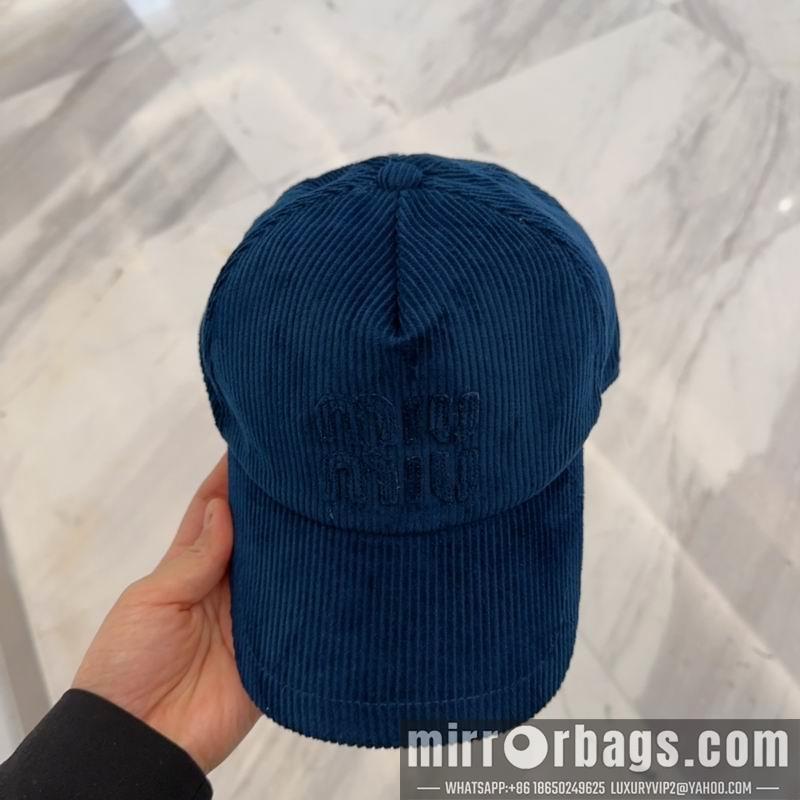 Replica Miumiu Cap dx37