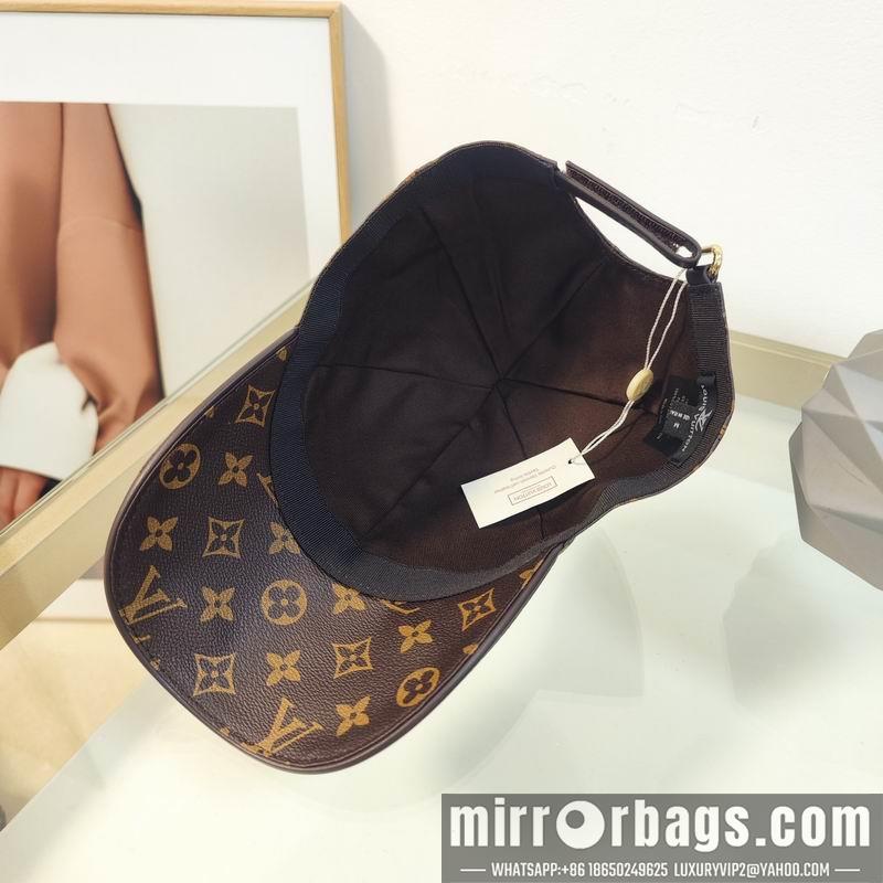 Replica LV cap dx121