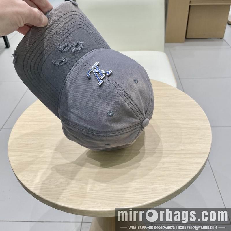 Replica LV Hat 041405