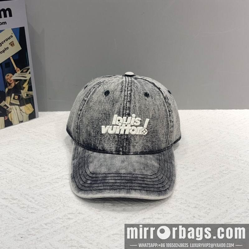 Replica LV cap hm07