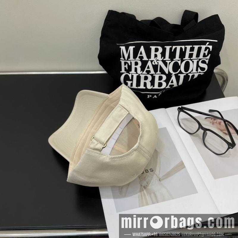 Replica YSL Hat 042702