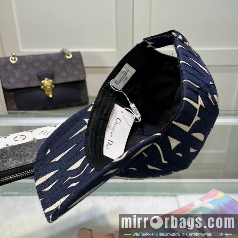 Replica Dior cap dx68
