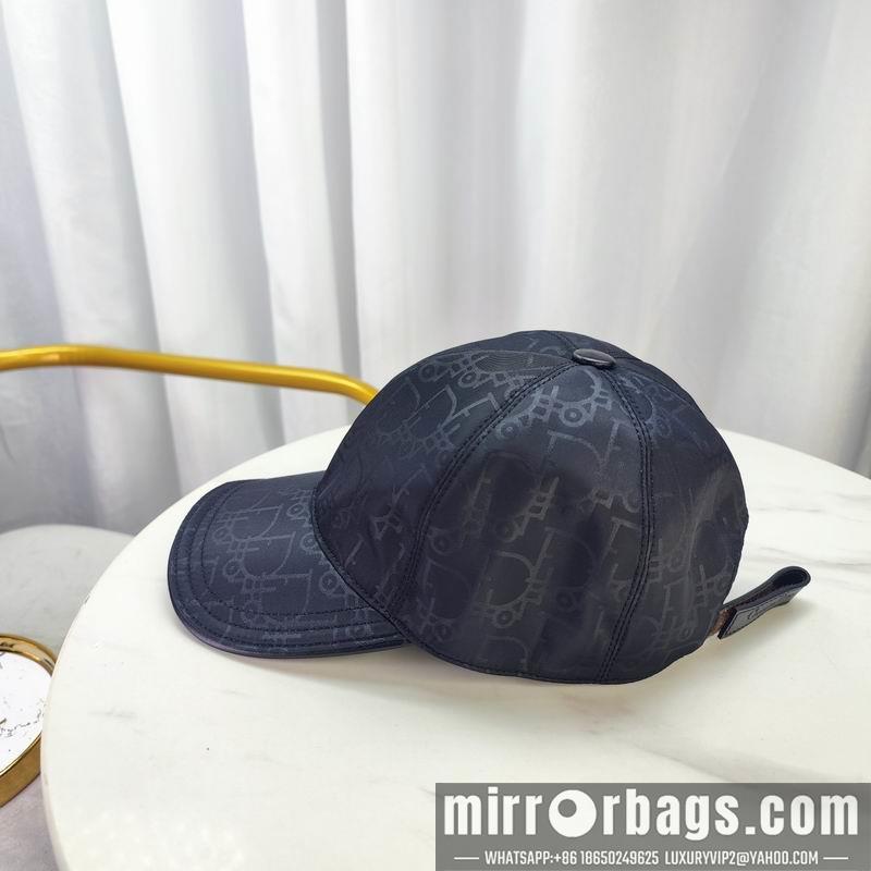 Replica Dior cap dx08