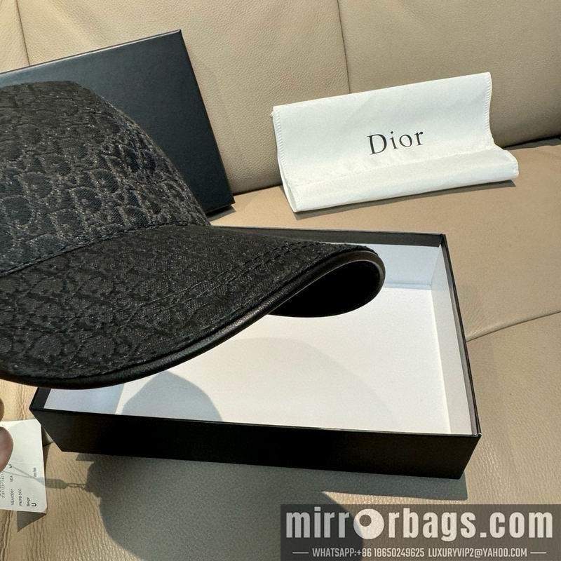Replica Dior cap dx67