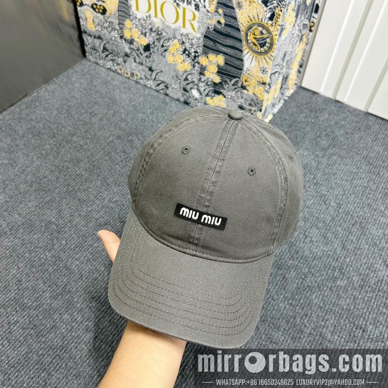 Replica Miumiu cap dx70