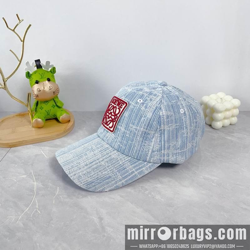 Replica Loewe cap dx27
