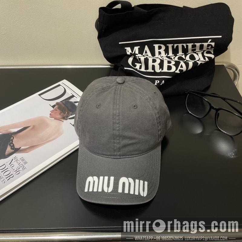 Replica Miumiu cap dx26