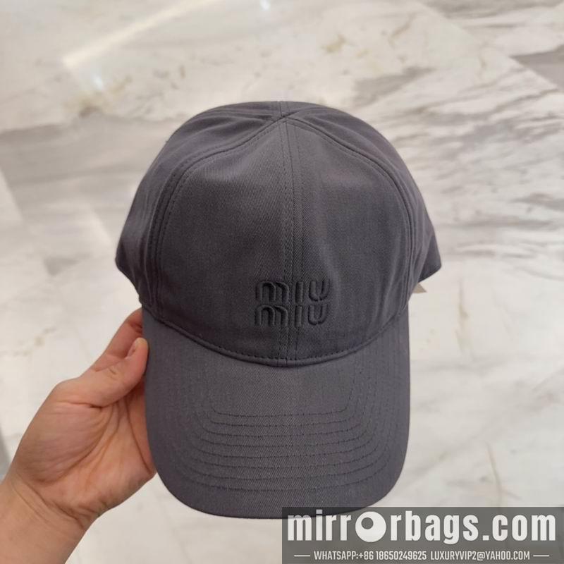 Replica Miumiu Cap dx35