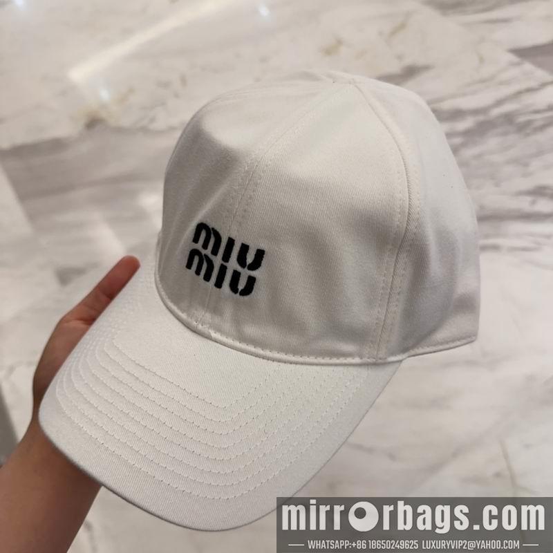 Replica Miumiu Cap dx35
