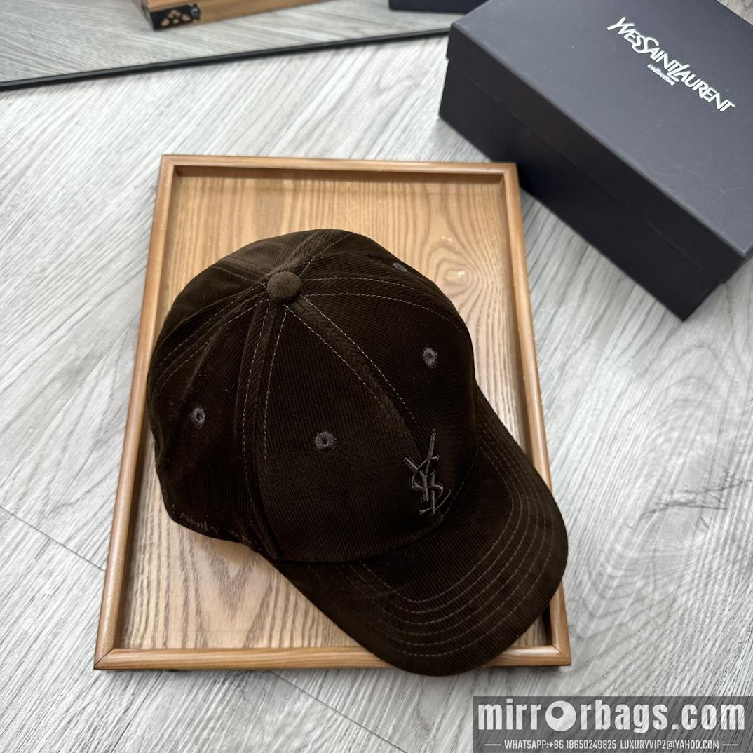 Replica YSL cap 080201