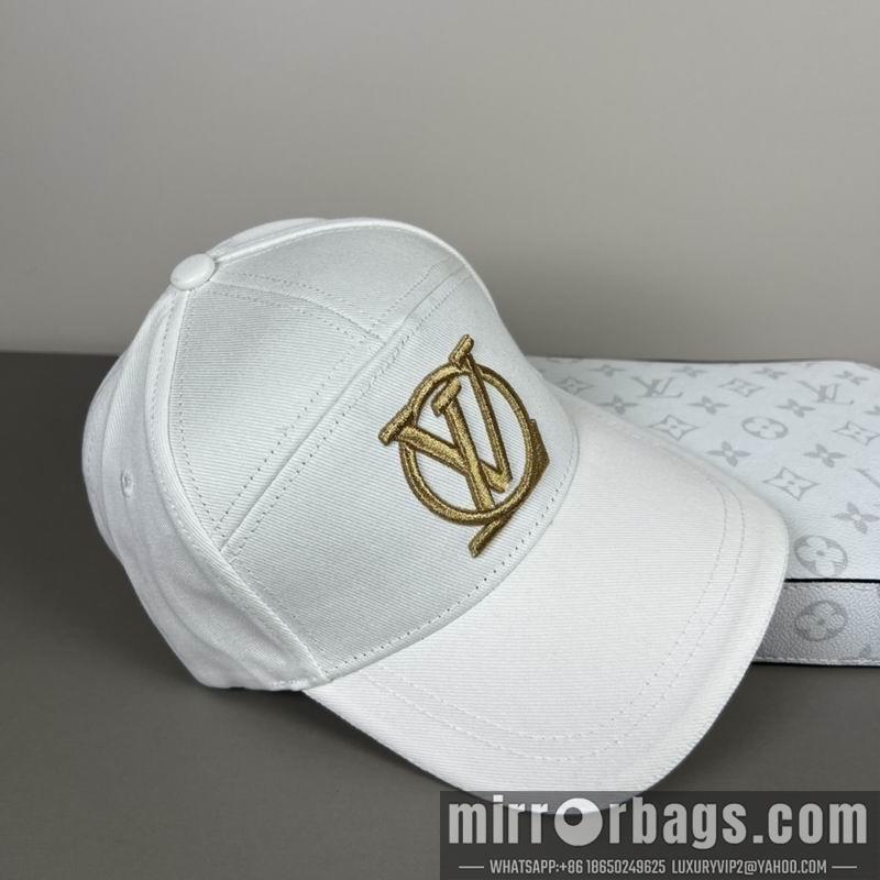 Replica LV cap dx44