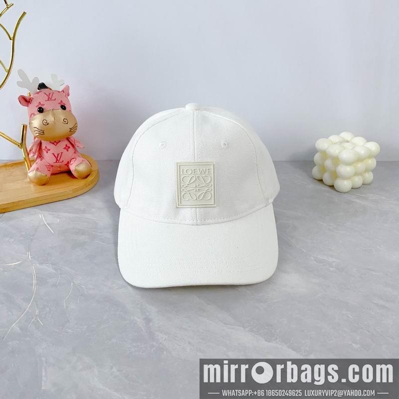 Replica Loewe cap dx20
