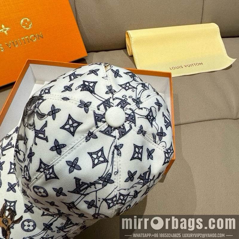 Replica LV cap dx118
