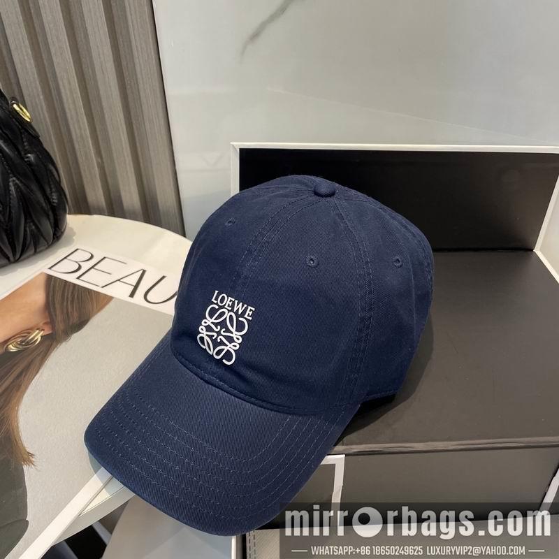Replica Loewe cap dx49