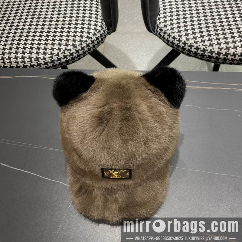 Replica LV cap 081004