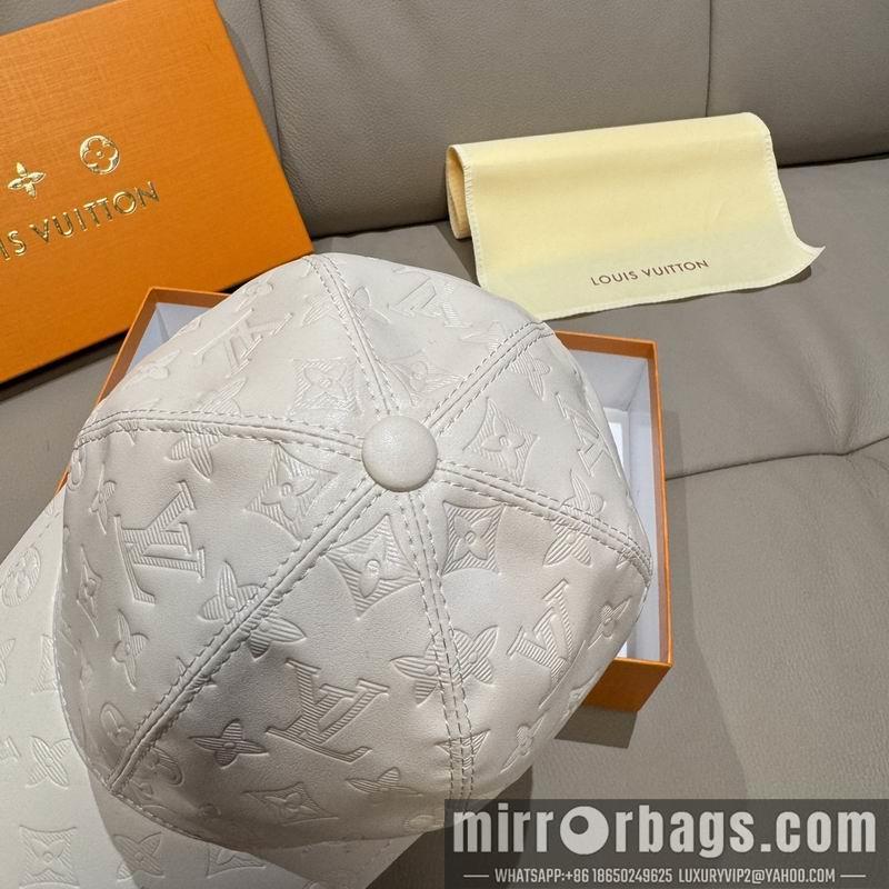 Replica LV cap dx107