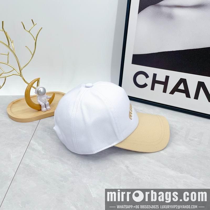 Replica Miumiu Cap dx33