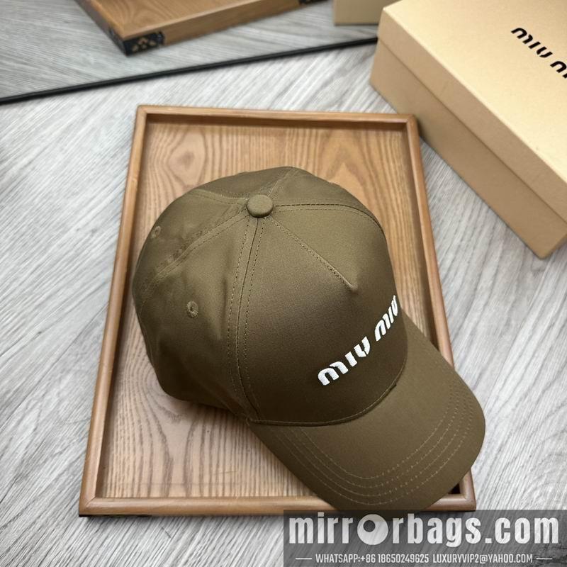 Replica Miumiu cap dx60