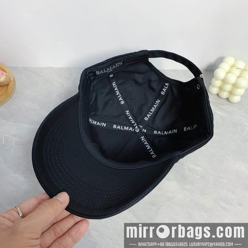 Replica Balmain cap dx01