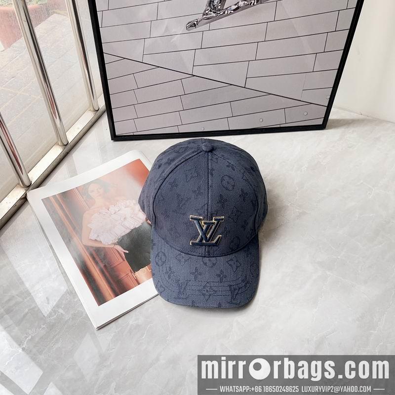 Replica LV cap 050704