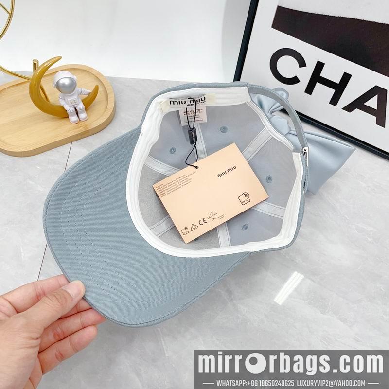 Replica Miumiu cap dx08