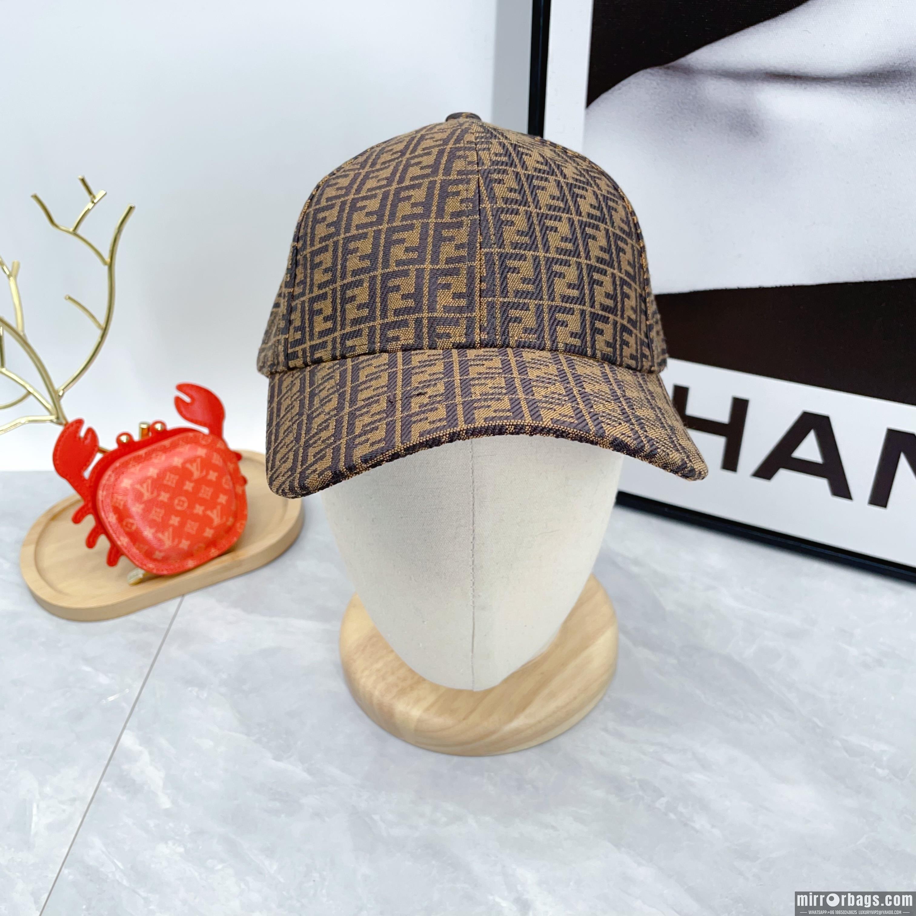 Replica Fendi cap dx64