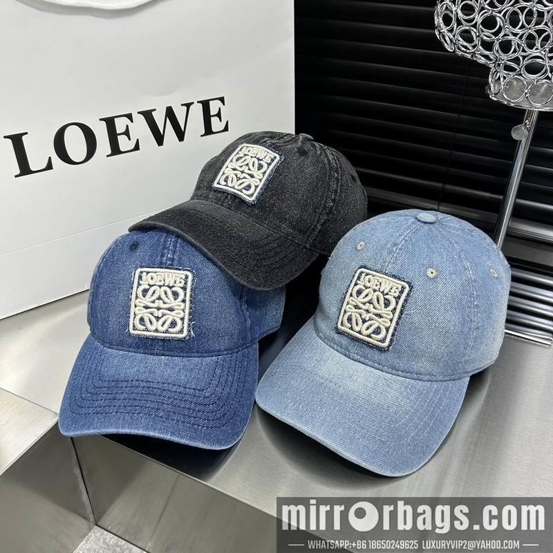Replica Loewe cap dx05