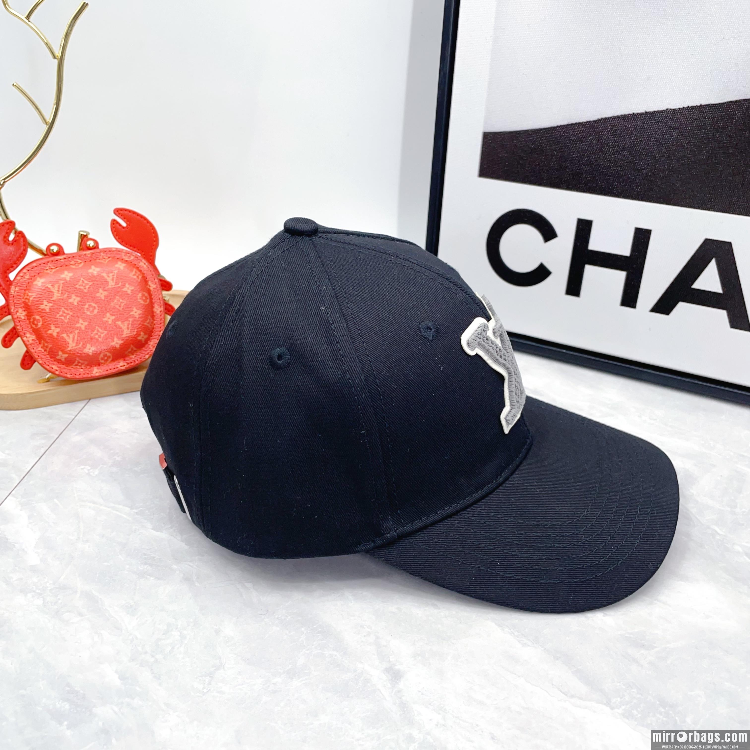Replica LV Hat dx04