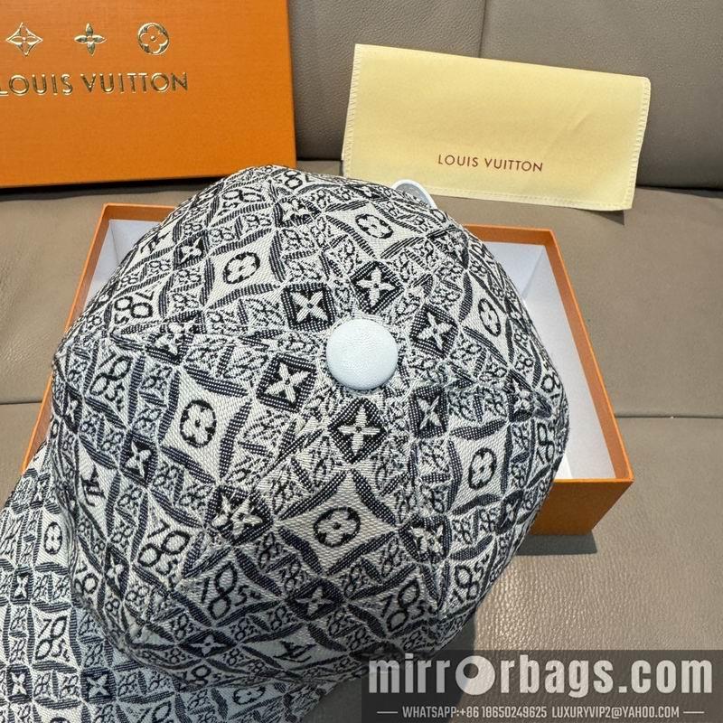 Replica LV Hat dx121