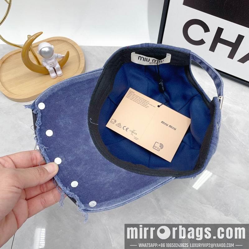 Replica Miumiu cap dx22