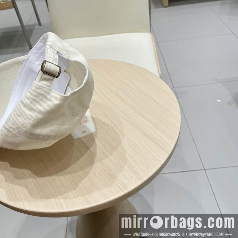 Replica LV Hat 021004