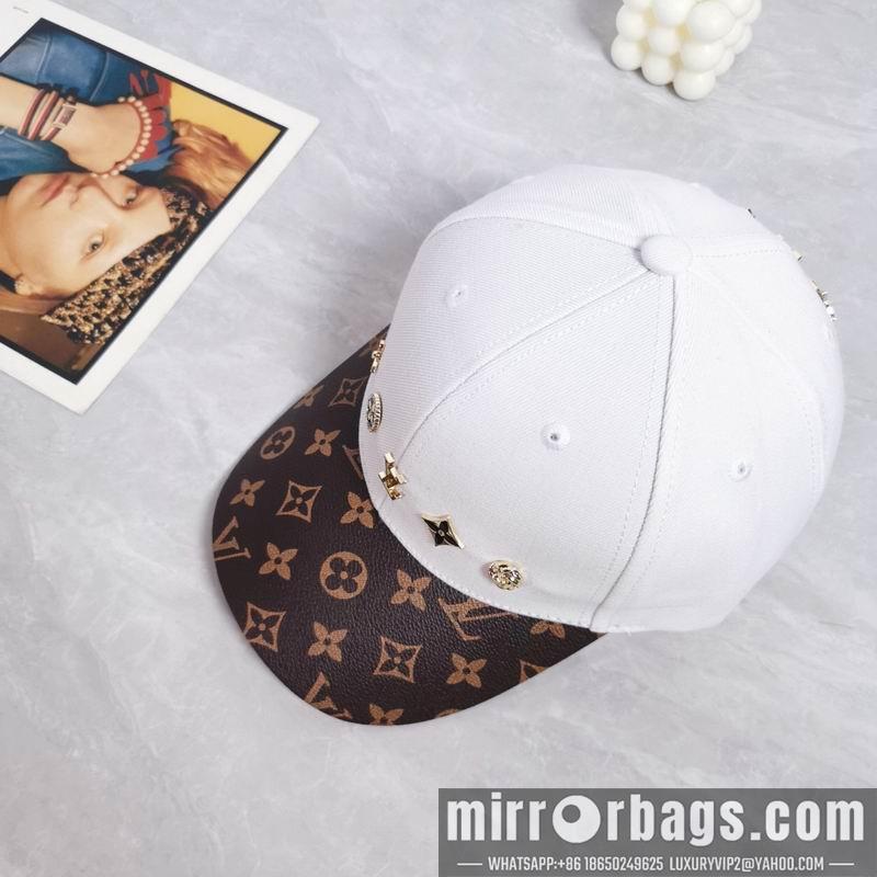 Replica LV cap dx08